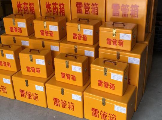 梁溪玻璃钢雷管箱的使用寿命一般是多少？